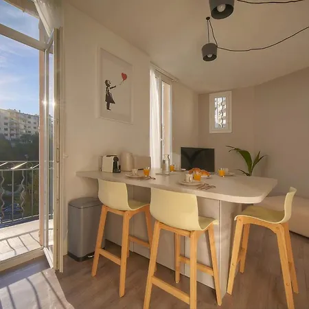 Lumineux 2 Chambres-balcon-stanislas Chic A2b264 Appartement