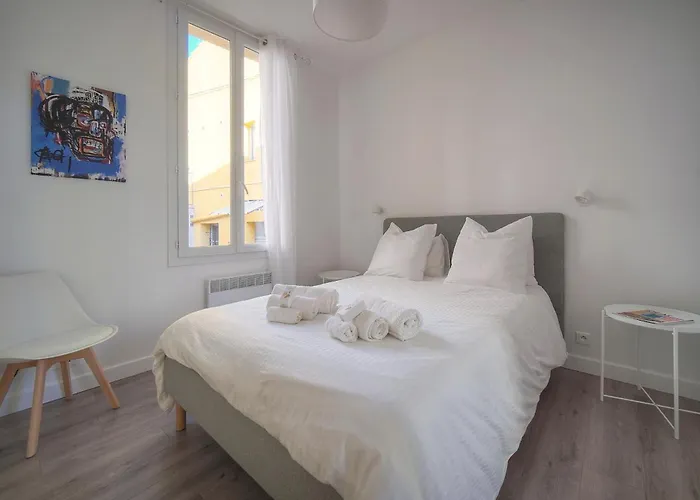 Lumineux 2 Chambres-balcon-stanislas Chic A2b264 *