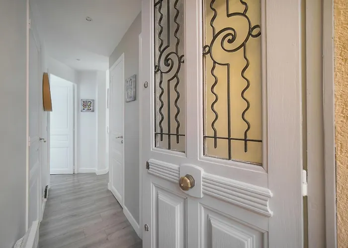 Lumineux 2 Chambres-balcon-stanislas Chic A2b264 * カンヌ